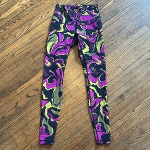 lululemon athletica High-Rise Printed Leggings in Purple & Green